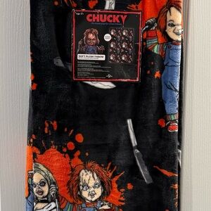 Universal Chucky Plush Throw
